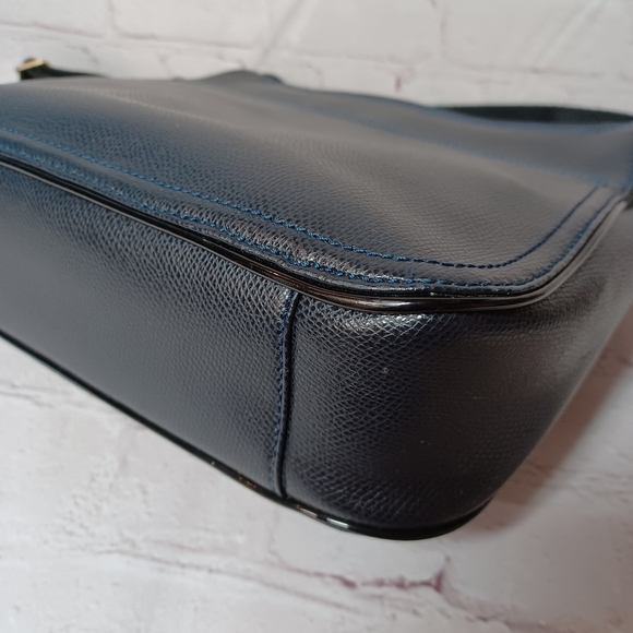 Eric Javits Genuine Leather Bag - Picture 9 of 14